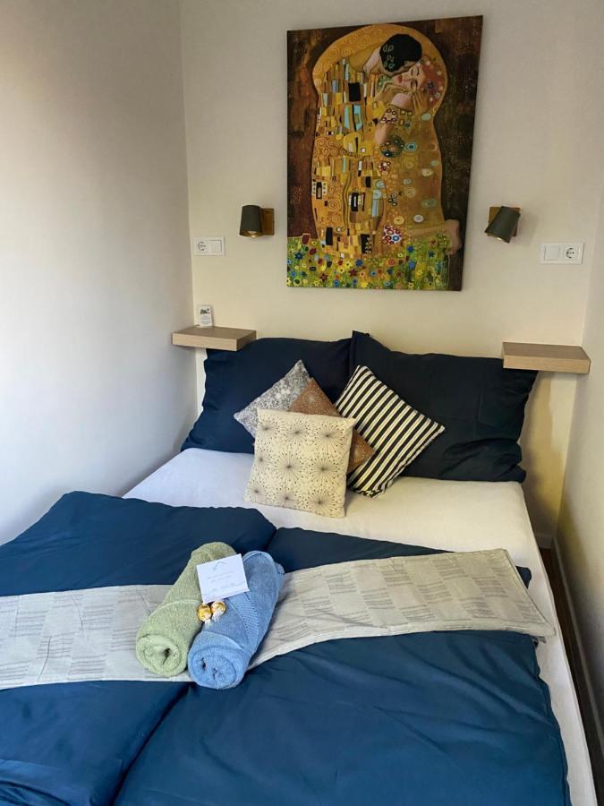 Mrs. Columbo'S Flat Apartment Budapest Bagian luar foto